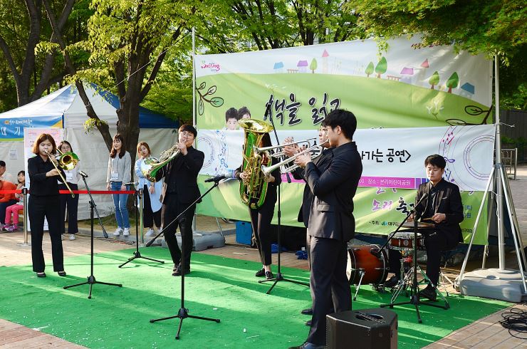 4. 15(토) 본리도서관